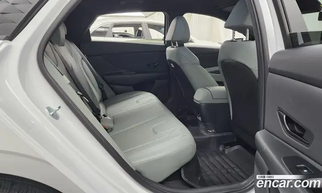 Hyundai Avante 2024 1.6 автомат (гидро), миниатюра 12