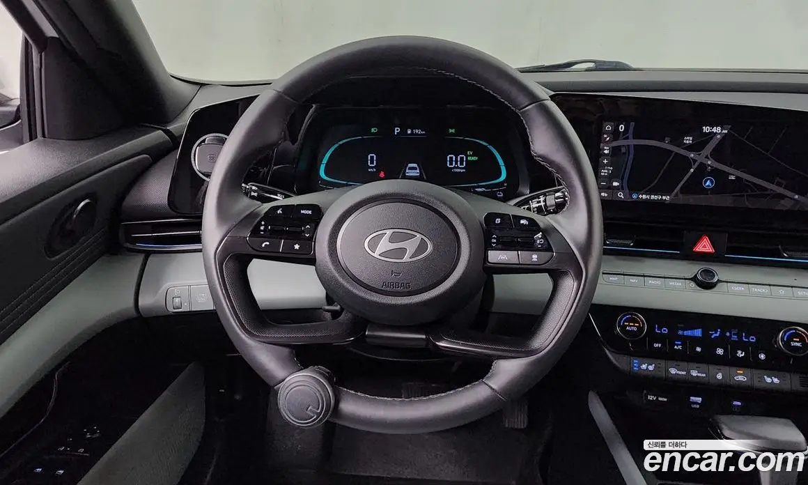 Hyundai Avante 2024 1.6 автомат (гидро), фото 13