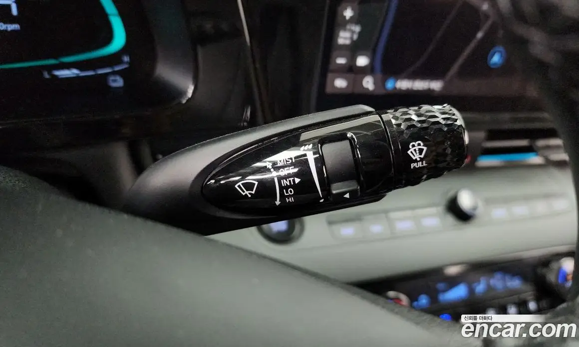 Hyundai Avante 2024 1.6 автомат (гидро), фото 19