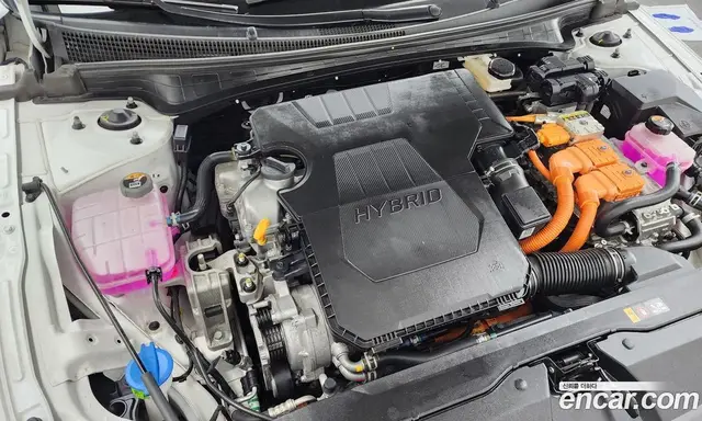 Hyundai Avante 2024 1.6 автомат (гидро), миниатюра 6