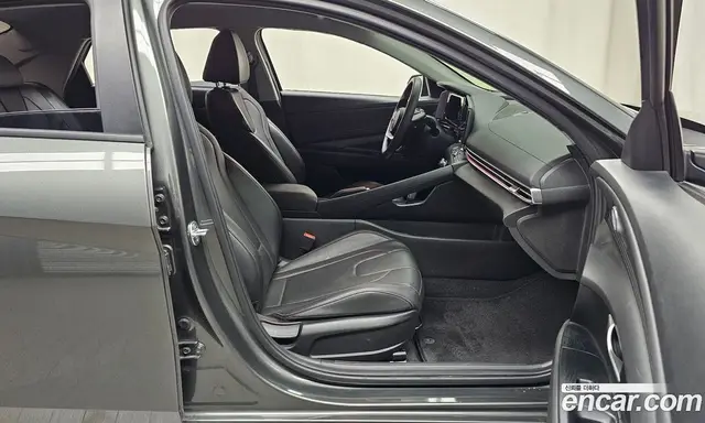 Hyundai Avante 2025 1.6 автомат (гидро), миниатюра 11 Hyundai Avante 2025 1.6 автомат (гидро), миниатюра 11