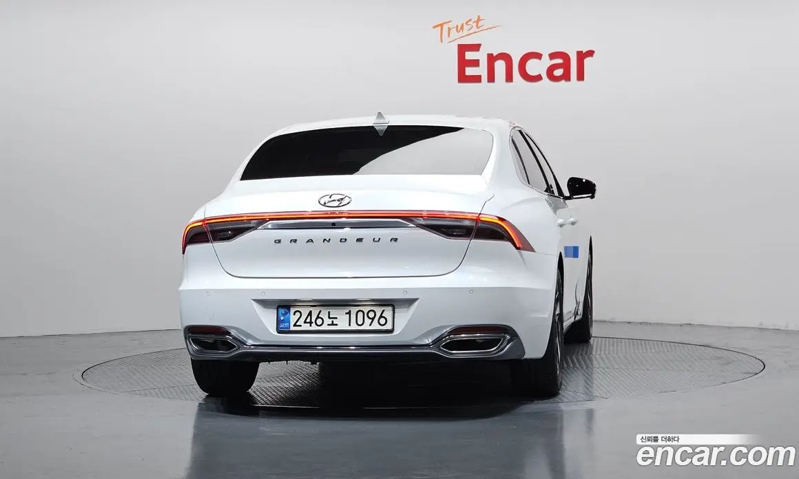 Hyundai Grandeur 2021 2.4 автомат (гидро), фото 4 Hyundai Grandeur 2021 2.4 автомат (гидро), фото 4