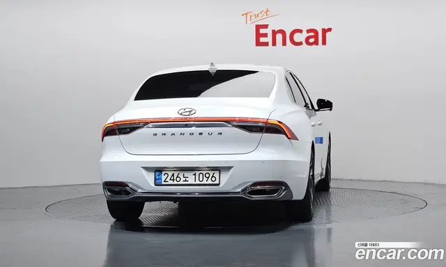Hyundai Grandeur 2021 2.4 автомат (гидро), миниатюра 4 Hyundai Grandeur 2021 2.4 автомат (гидро), миниатюра 4