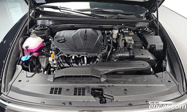 Hyundai Grandeur 2023 2.5 автомат (гидро), миниатюра 6 Hyundai Grandeur 2023 2.5 автомат (гидро), миниатюра 6