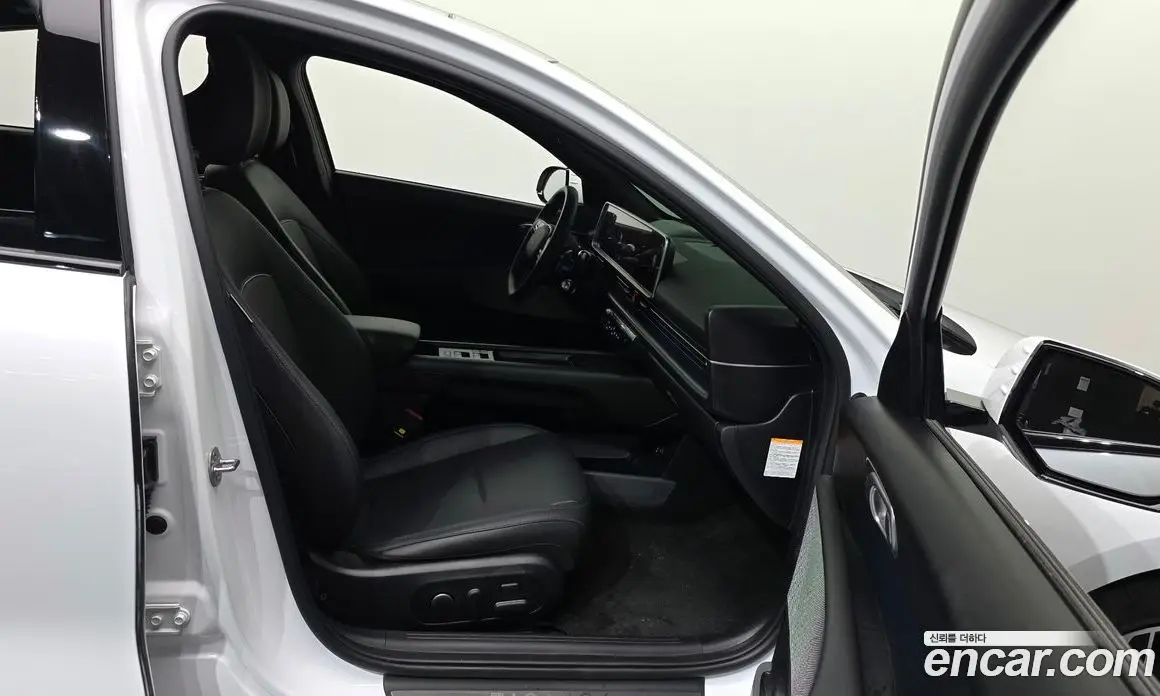 Hyundai Ioniq 6 2022 0.1 автомат (гидро), фото 17 Hyundai Ioniq 6 2022 0.1 автомат (гидро), фото 17