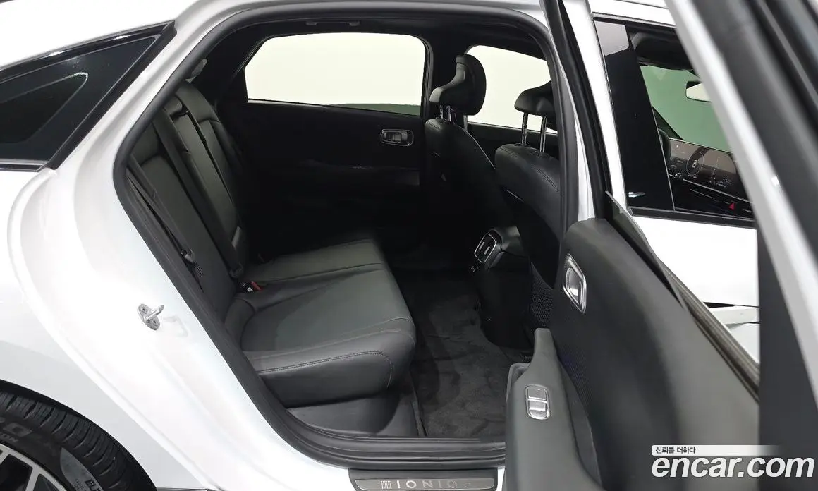 Hyundai Ioniq 6 2022 0.1 автомат (гидро), фото 18 Hyundai Ioniq 6 2022 0.1 автомат (гидро), фото 18