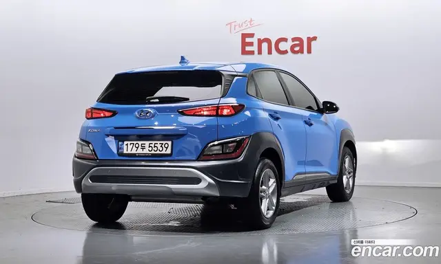 Hyundai Kona 2022 2.0 автомат (гидро), миниатюра 2