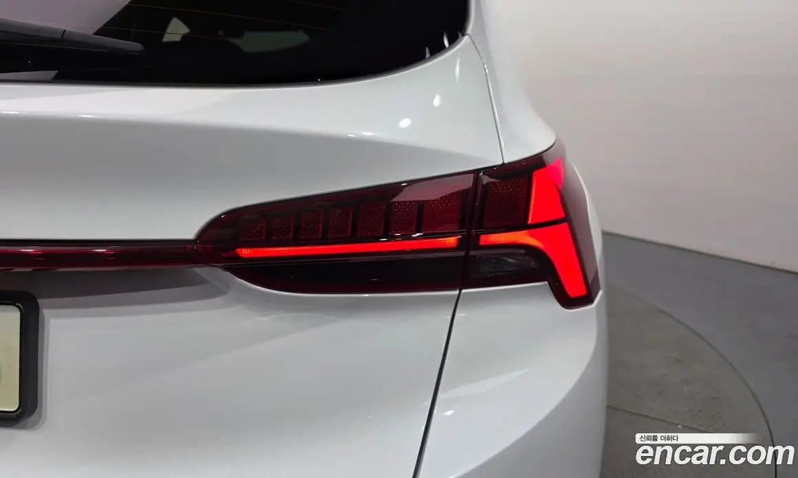 Hyundai Santa Fe 2020 2.5 автомат (гидро), фото 9