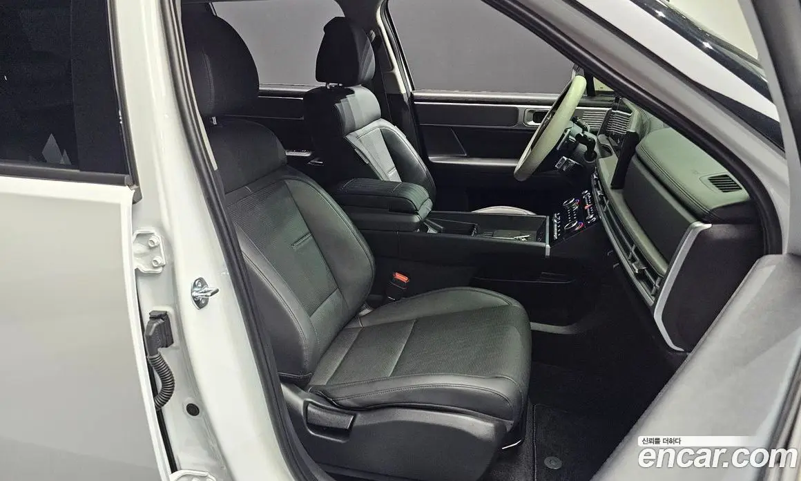 Hyundai Santa Fe 2025 2.5 автомат (гидро), фото 16 Hyundai Santa Fe 2025 2.5 автомат (гидро), фото 16