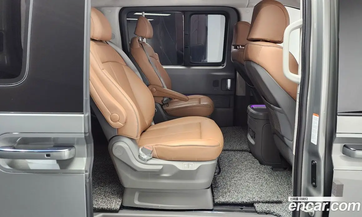 Hyundai Staria 2022 2.2 автомат (гидро), фото 11 Hyundai Staria 2022 2.2 автомат (гидро), фото 11