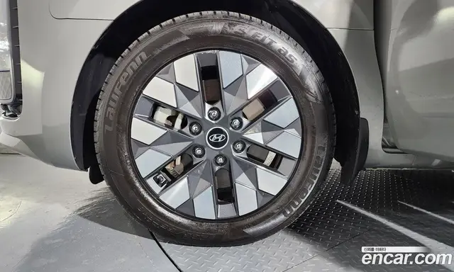 Hyundai Staria 2022 2.2 автомат (гидро), миниатюра 5 Hyundai Staria 2022 2.2 автомат (гидро), миниатюра 5