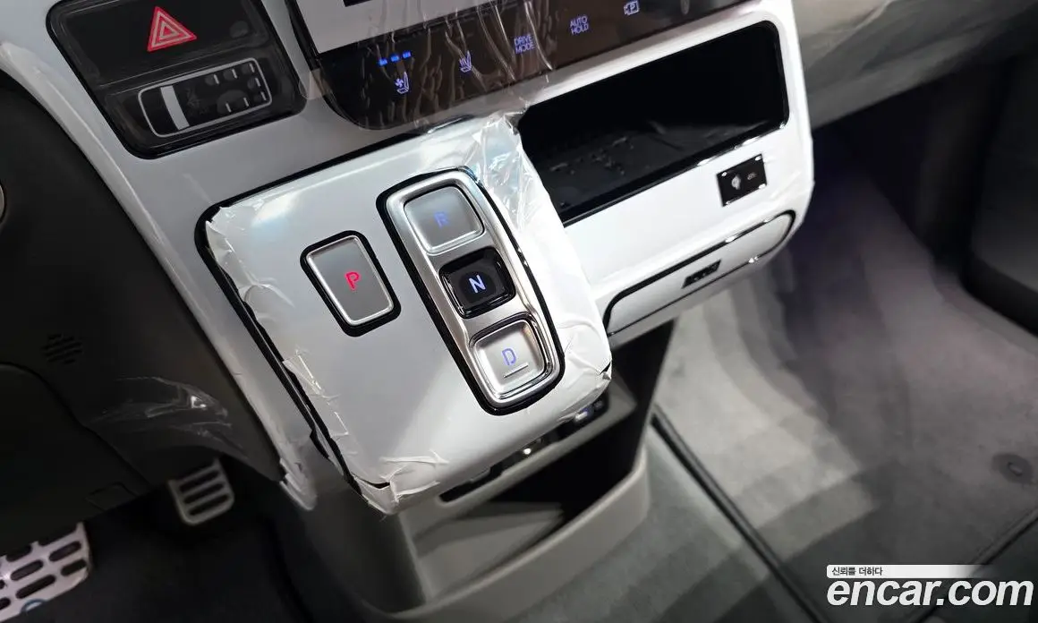Hyundai Staria 2023 2.2 автомат (гидро), фото 12 Hyundai Staria 2023 2.2 автомат (гидро), фото 12