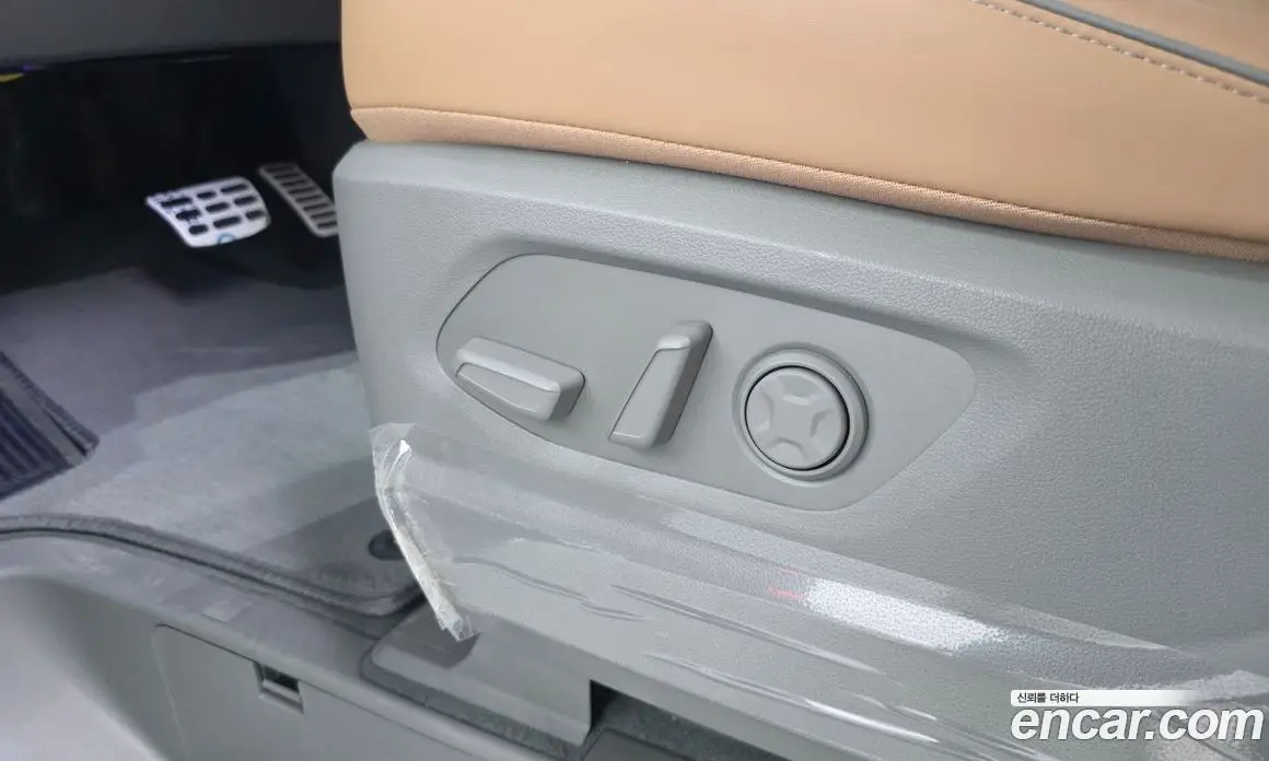 Hyundai Staria 2023 2.2 автомат (гидро), фото 25 Hyundai Staria 2023 2.2 автомат (гидро), фото 25