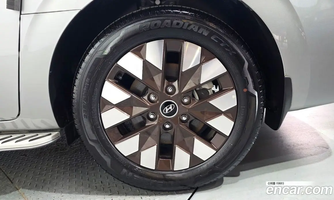 Hyundai Staria 2023 2.2 автомат (гидро), фото 7 Hyundai Staria 2023 2.2 автомат (гидро), фото 7