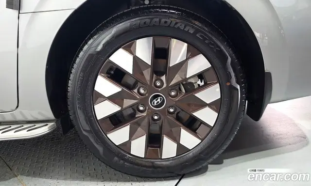 Hyundai Staria 2023 2.2 автомат (гидро), миниатюра 7 Hyundai Staria 2023 2.2 автомат (гидро), миниатюра 7