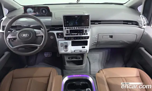 Hyundai Staria 2023 2.2 автомат (гидро), миниатюра 10 Hyundai Staria 2023 2.2 автомат (гидро), миниатюра 10