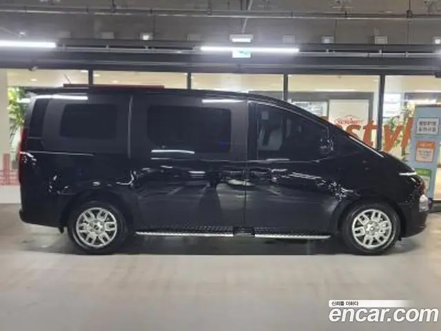 Hyundai Staria 2025 2.2 автомат (гидро), миниатюра 3 Hyundai Staria 2025 2.2 автомат (гидро), миниатюра 3