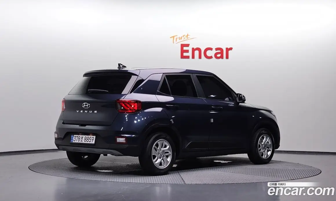 Hyundai Venue 2022 1.6 автомат (гидро), фото 2 Hyundai Venue 2022 1.6 автомат (гидро), фото 2