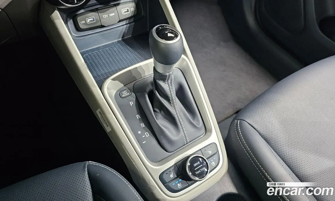 Hyundai Venue 2022 1.6 автомат (гидро), фото 9 Hyundai Venue 2022 1.6 автомат (гидро), фото 9
