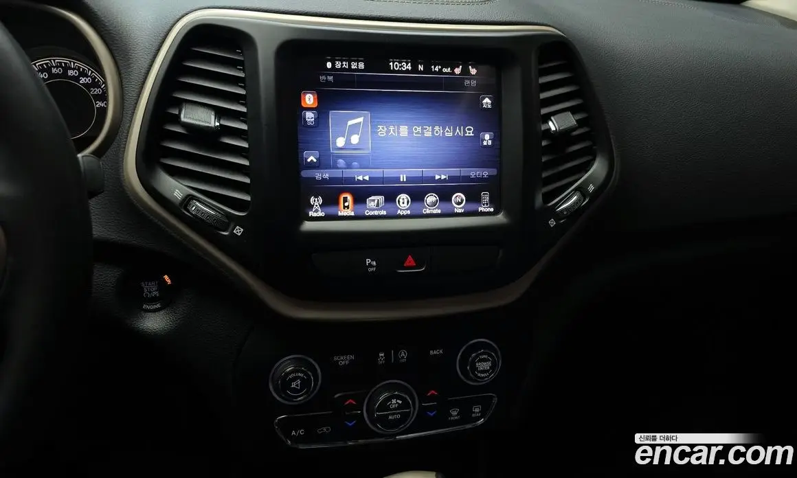 Jeep Cherokee 2016 2.2 автомат (гидро), фото 14 Jeep Cherokee 2016 2.2 автомат (гидро), фото 14