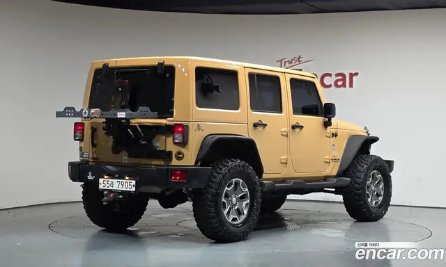 Jeep Wrangler 2014 2.8 автомат (гидро), миниатюра 2 Jeep Wrangler 2014 2.8 автомат (гидро), миниатюра 2