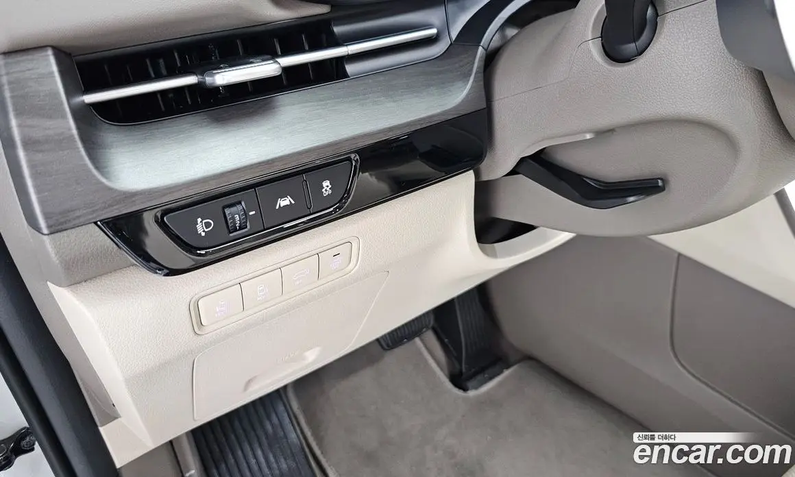 Kia Carnival 2023 3.5 автомат (гидро), фото 25 Kia Carnival 2023 3.5 автомат (гидро), фото 25