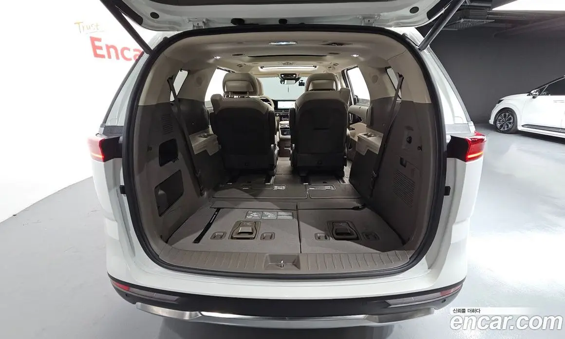Kia Carnival 2023 3.5 автомат (гидро), фото 30 Kia Carnival 2023 3.5 автомат (гидро), фото 30