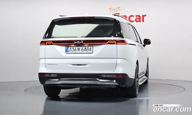 Kia Carnival 2023 3.5 автомат (гидро), миниатюра 4 Kia Carnival 2023 3.5 автомат (гидро), миниатюра 4