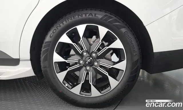 Kia Carnival 2023 3.5 автомат (гидро), миниатюра 7 Kia Carnival 2023 3.5 автомат (гидро), миниатюра 7