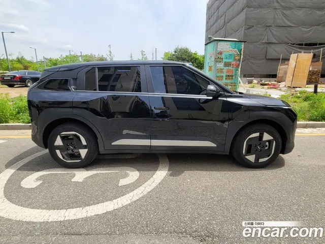 Kia EV3 2025 автомат (гидро), миниатюра 4 Kia EV3 2025 автомат (гидро), миниатюра 4