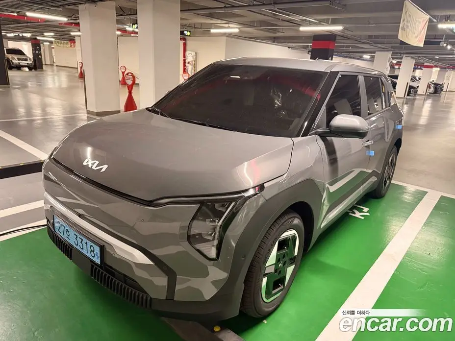 Kia EV3 2026 автомат (гидро), фото 1 Kia EV3 2026 автомат (гидро), фото 1