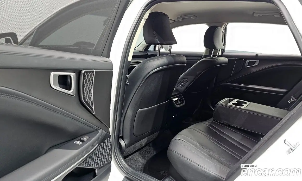 Kia K8 2025 1.6 автомат (гидро), фото 17 Kia K8 2025 1.6 автомат (гидро), фото 17