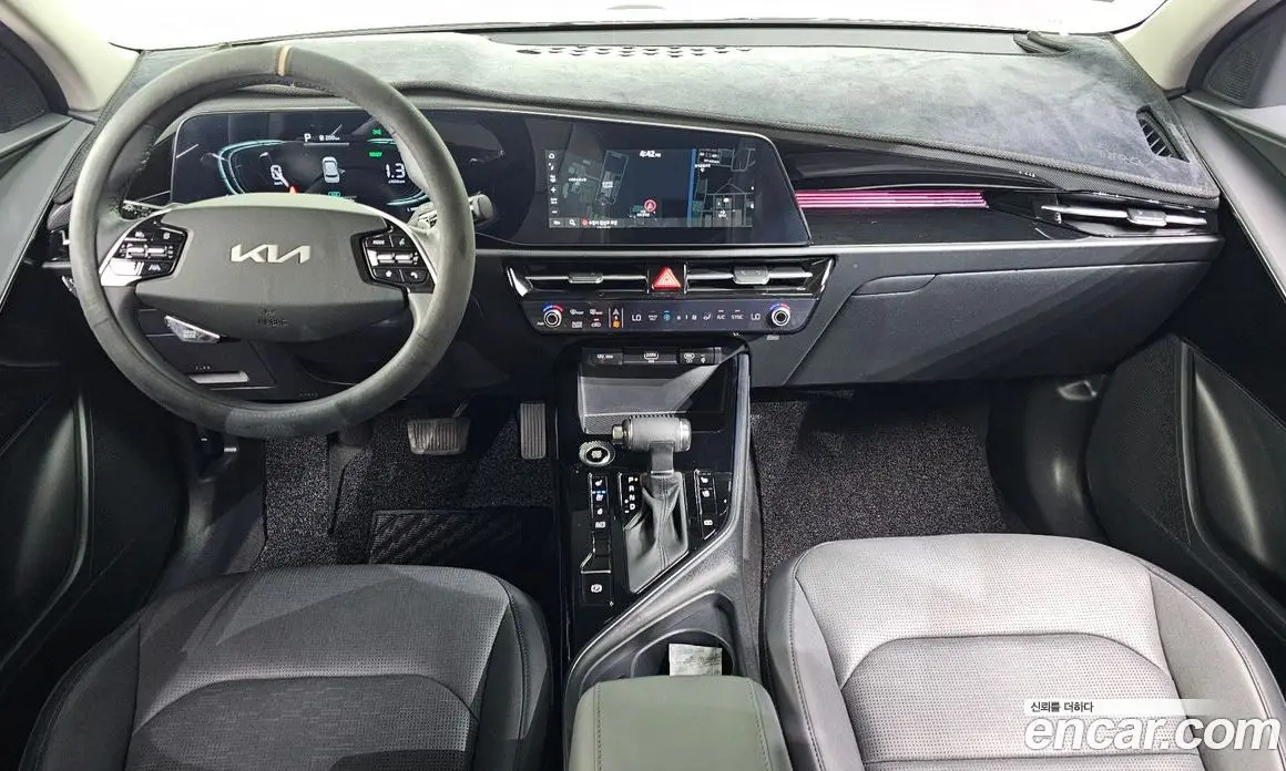 Kia Niro 2022 1.6 автомат (гидро), фото 10 Kia Niro 2022 1.6 автомат (гидро), фото 10