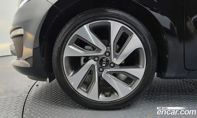 Kia Pride 2015 1.6 автомат (гидро), миниатюра 5 Kia Pride 2015 1.6 автомат (гидро), миниатюра 5