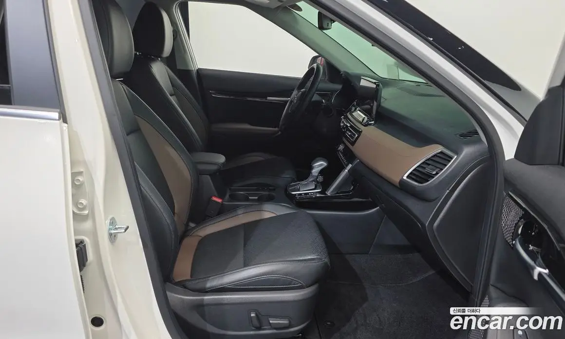 Kia Seltos 2019 1.6 автомат (гидро), фото 16 Kia Seltos 2019 1.6 автомат (гидро), фото 16