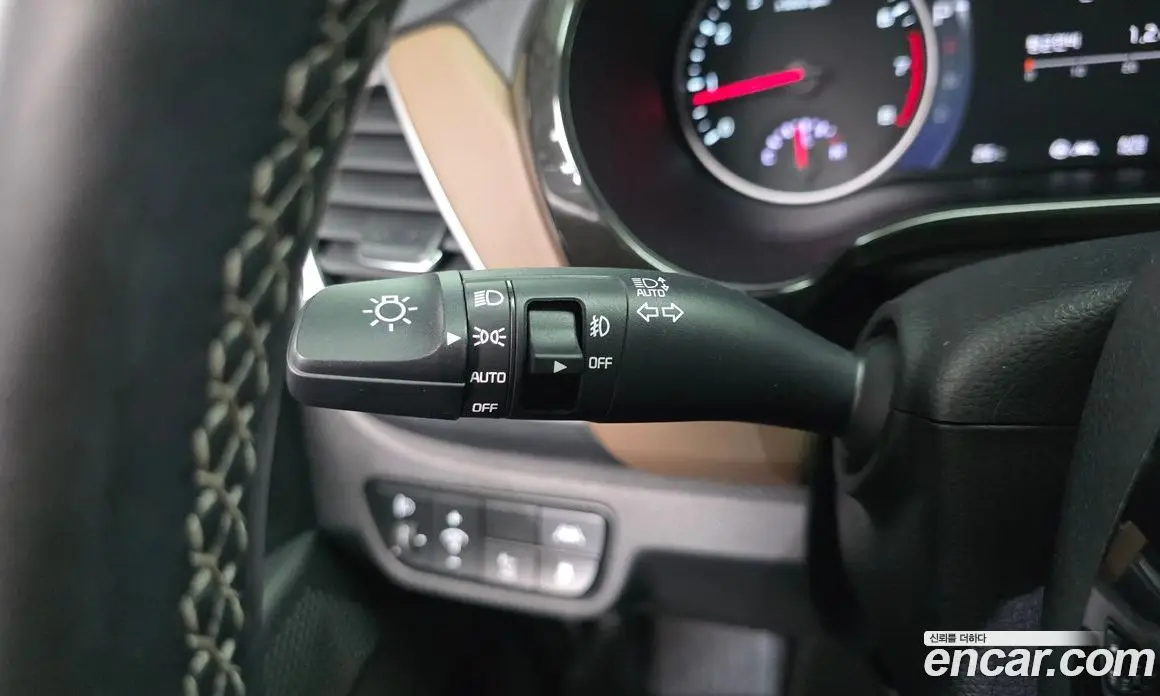 Kia Seltos 2019 1.6 автомат (гидро), фото 30 Kia Seltos 2019 1.6 автомат (гидро), фото 30