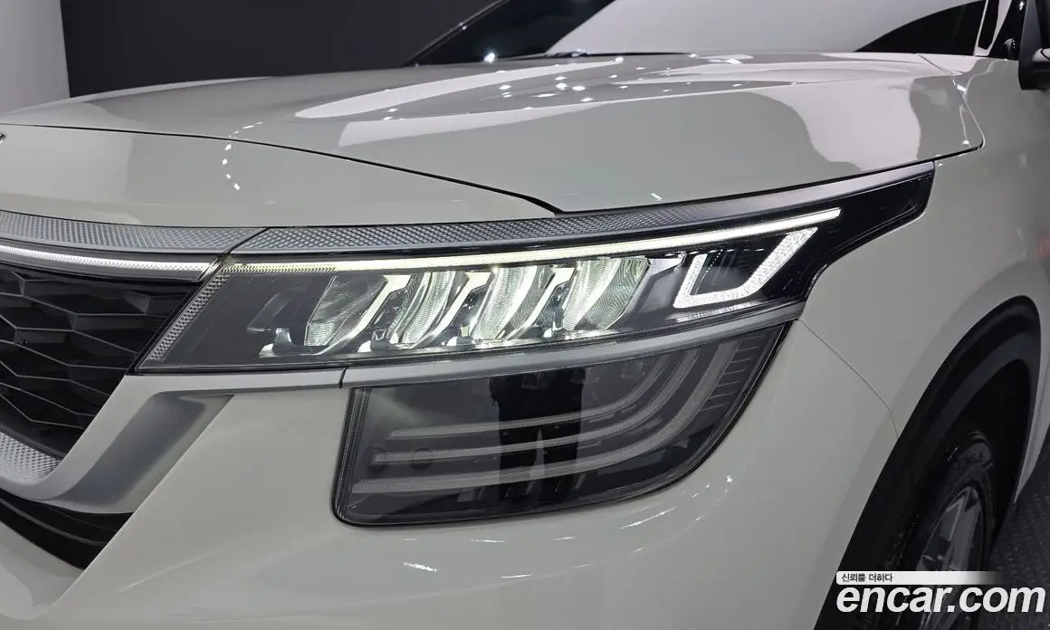 Kia Seltos 2019 1.6 автомат (гидро), фото 8 Kia Seltos 2019 1.6 автомат (гидро), фото 8