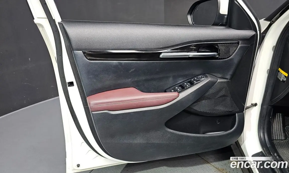 Kia Seltos 2020 1.6 автомат (гидро), фото 14