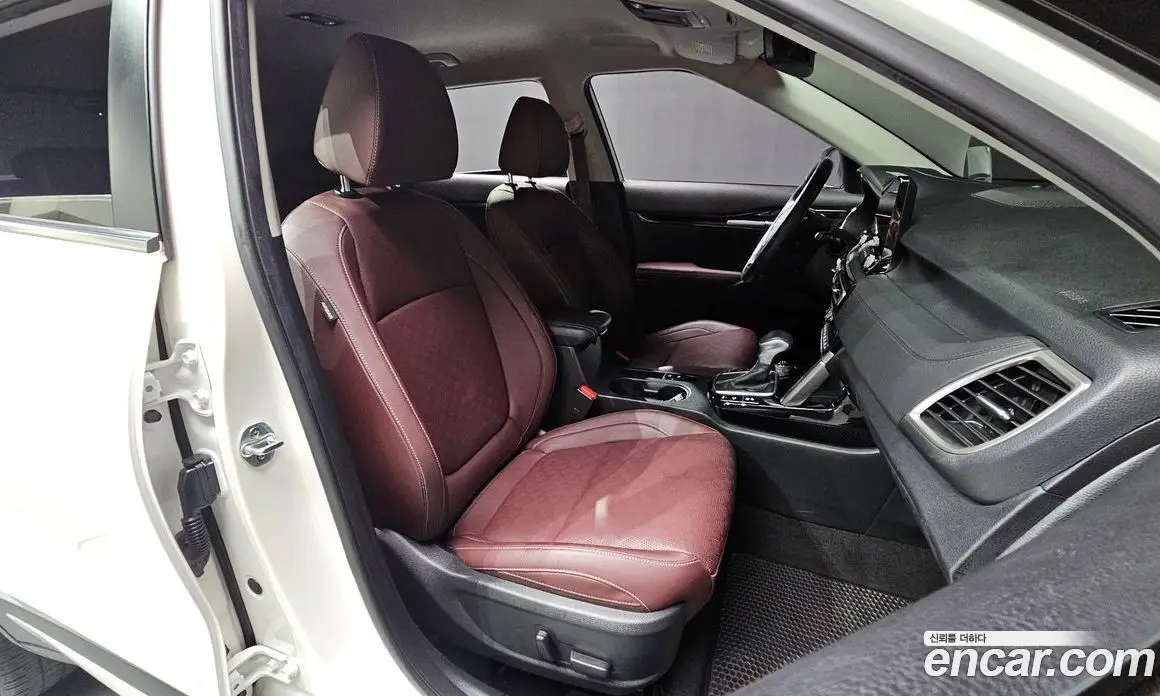 Kia Seltos 2020 1.6 автомат (гидро), фото 16