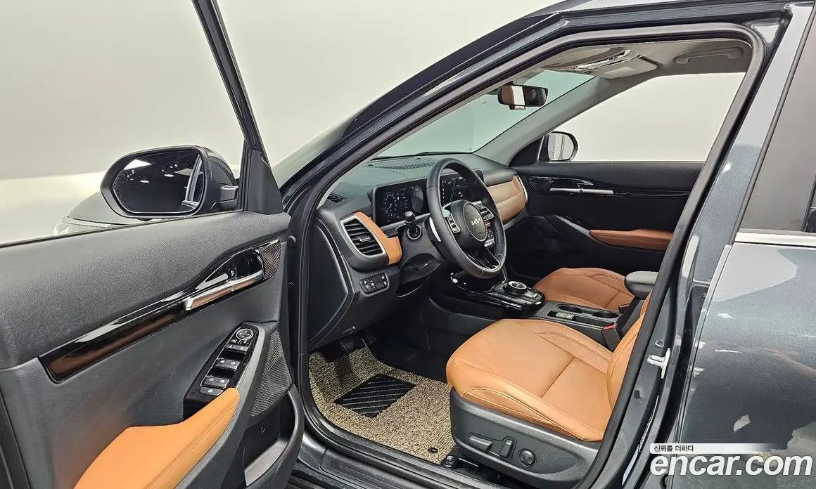 Kia Seltos 2024 1.6 автомат (гидро), фото 13 Kia Seltos 2024 1.6 автомат (гидро), фото 13