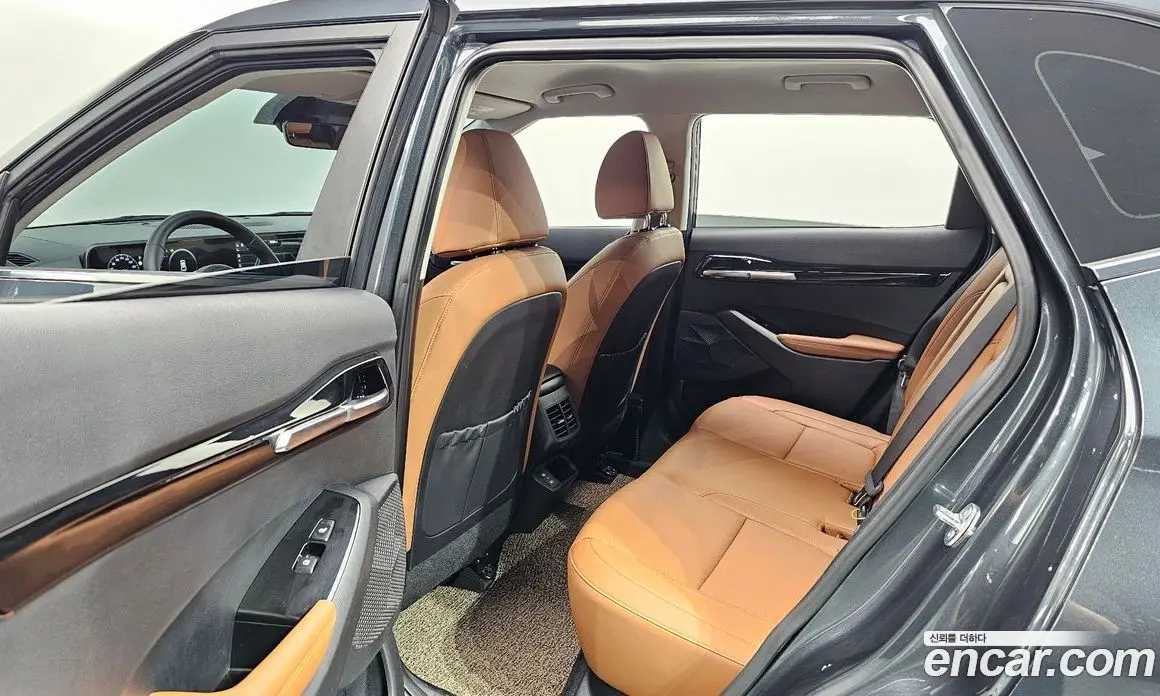 Kia Seltos 2024 1.6 автомат (гидро), фото 17 Kia Seltos 2024 1.6 автомат (гидро), фото 17
