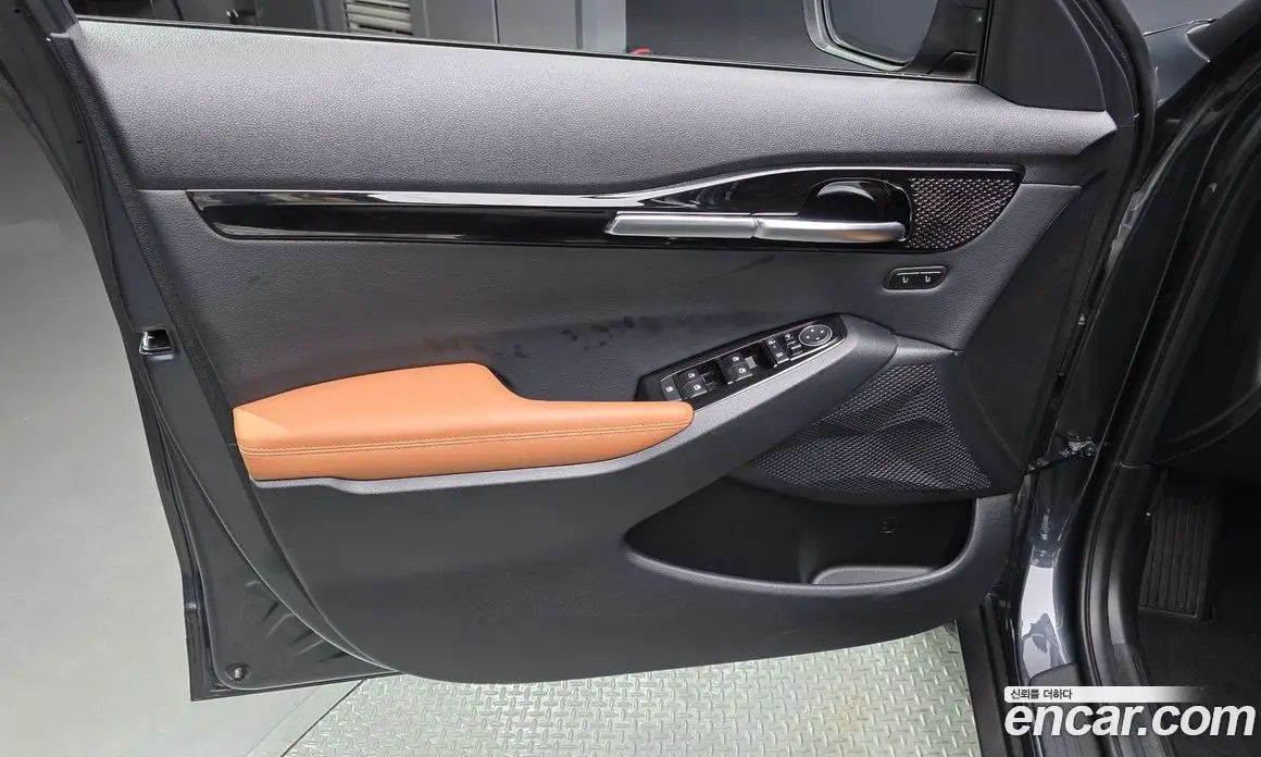 Kia Seltos 2025 1.6 автомат (гидро), фото 14 Kia Seltos 2025 1.6 автомат (гидро), фото 14