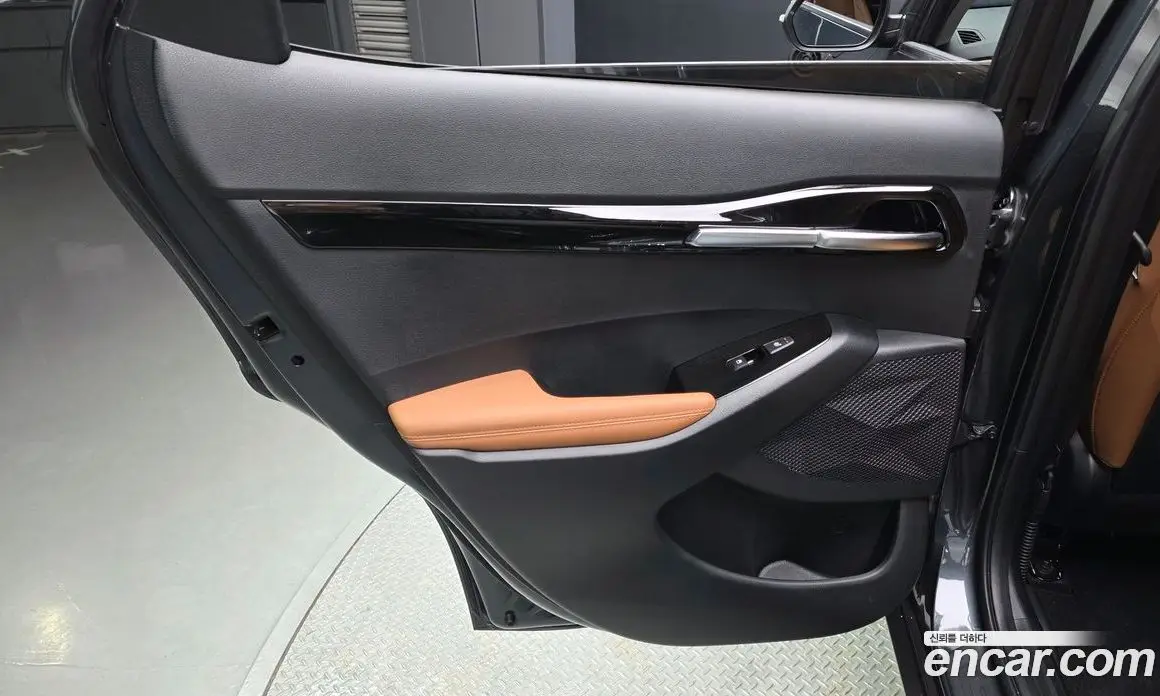 Kia Seltos 2025 1.6 автомат (гидро), фото 15 Kia Seltos 2025 1.6 автомат (гидро), фото 15