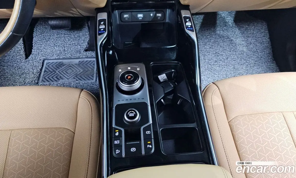 Kia Sorento 2022 1.6 автомат (гидро), фото 9 Kia Sorento 2022 1.6 автомат (гидро), фото 9