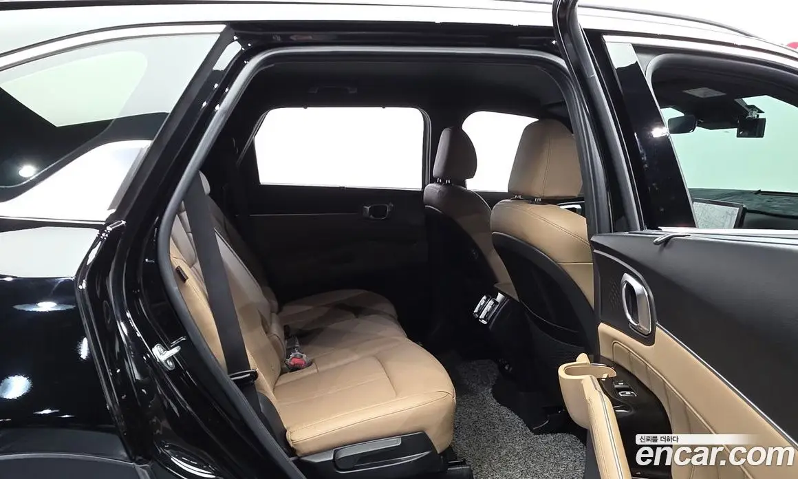Kia Sorento 2023 2.5 автомат (гидро), фото 17