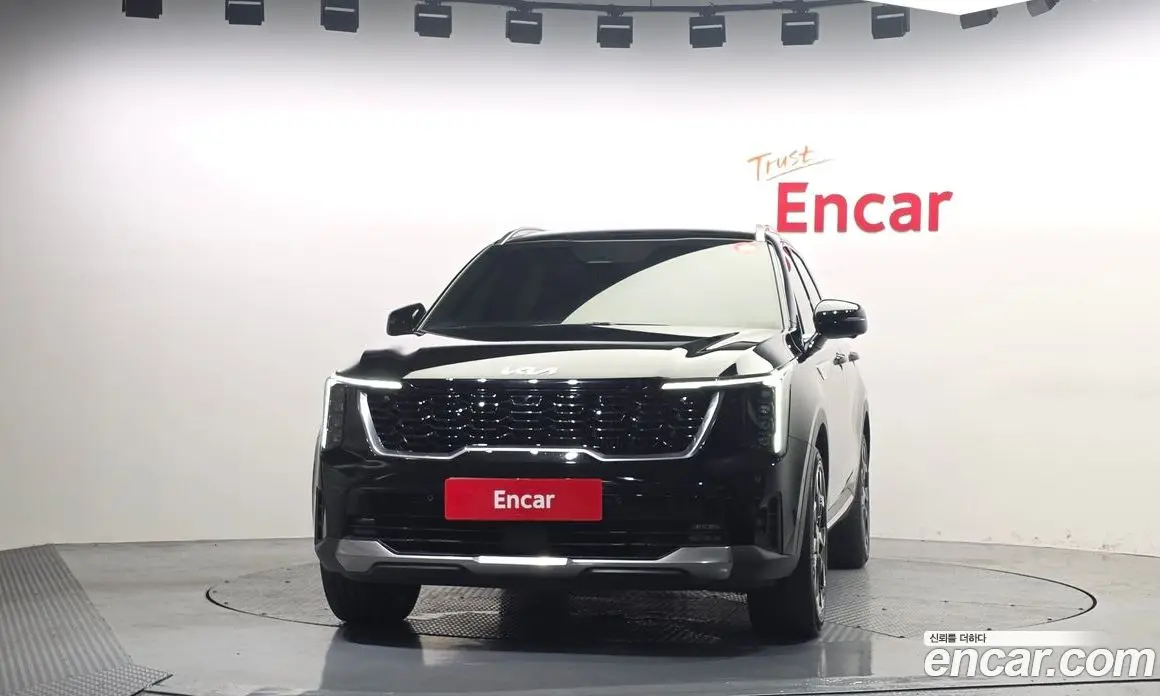 Kia Sorento 2023 2.5 автомат (гидро), фото 3
