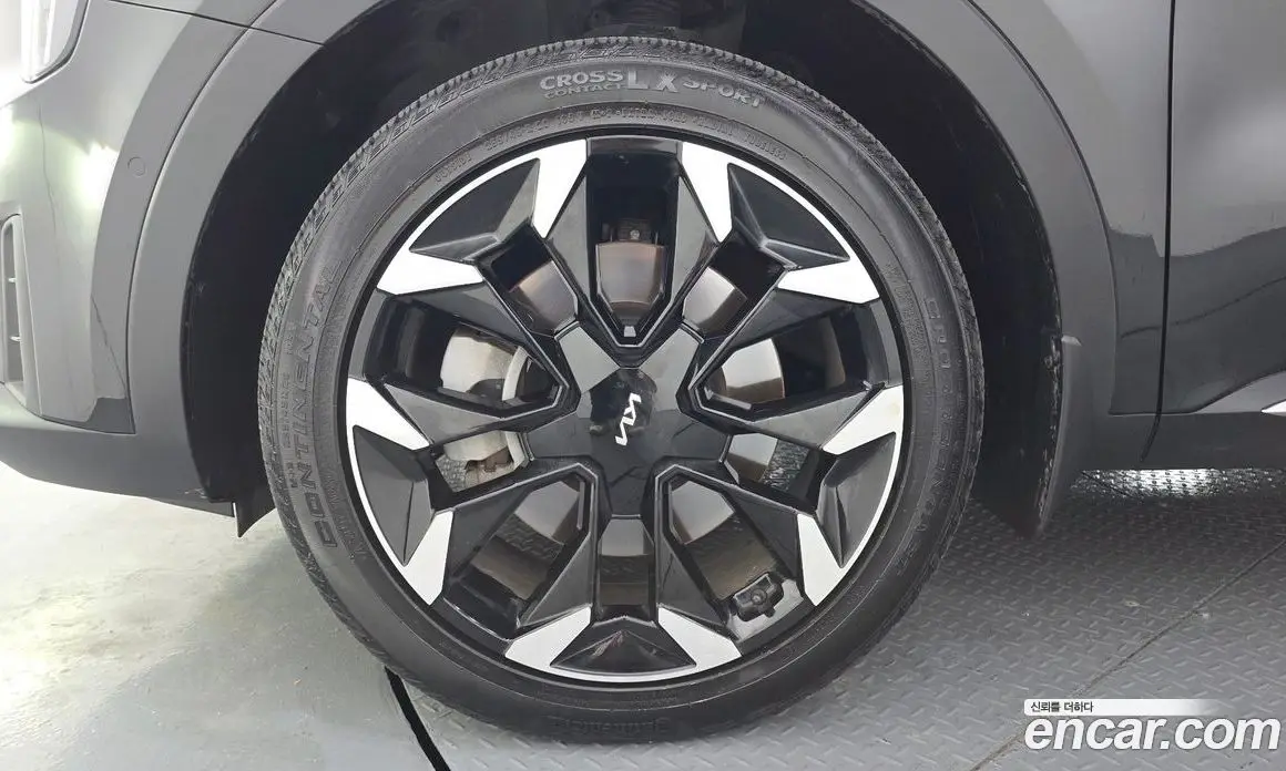 Kia Sorento 2023 2.5 автомат (гидро), фото 5