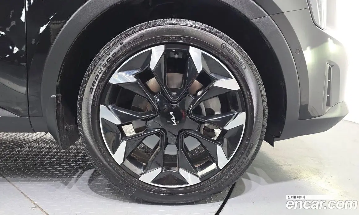Kia Sorento 2023 2.5 автомат (гидро), фото 7