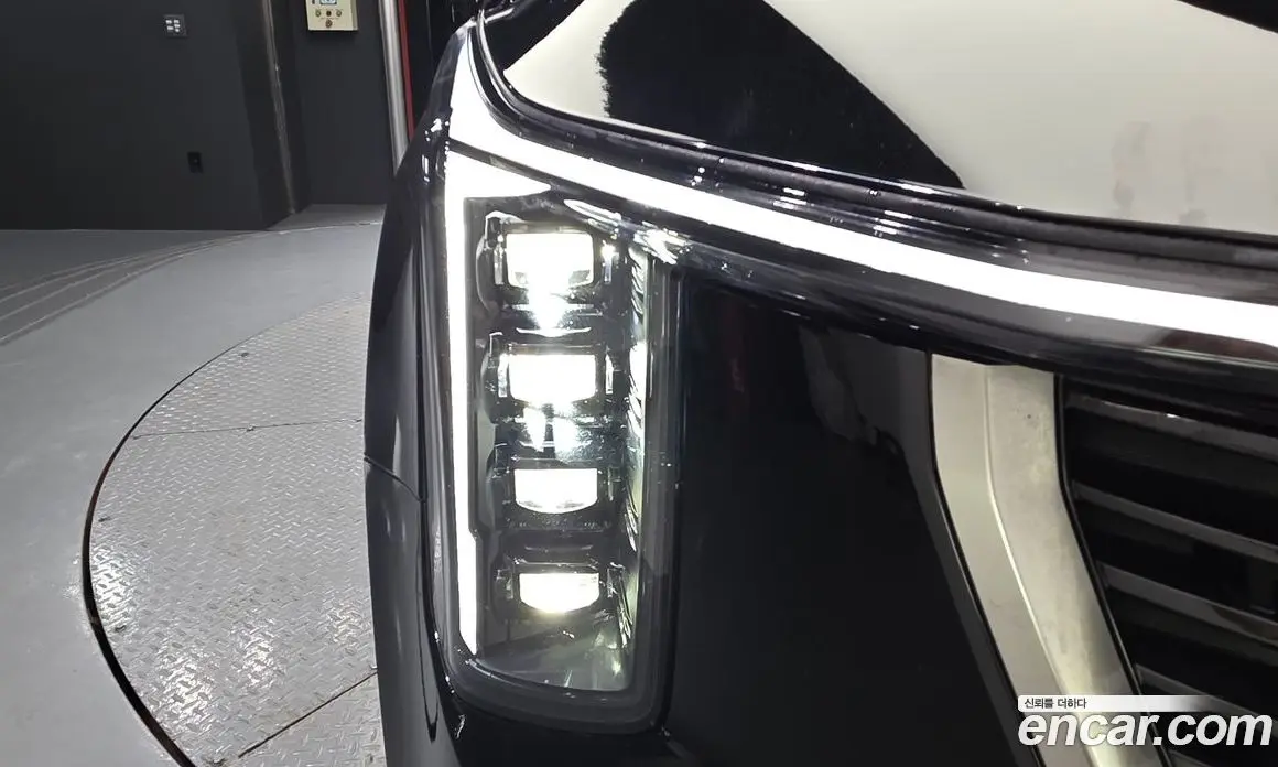 Kia Sorento 2023 2.5 автомат (гидро), фото 8