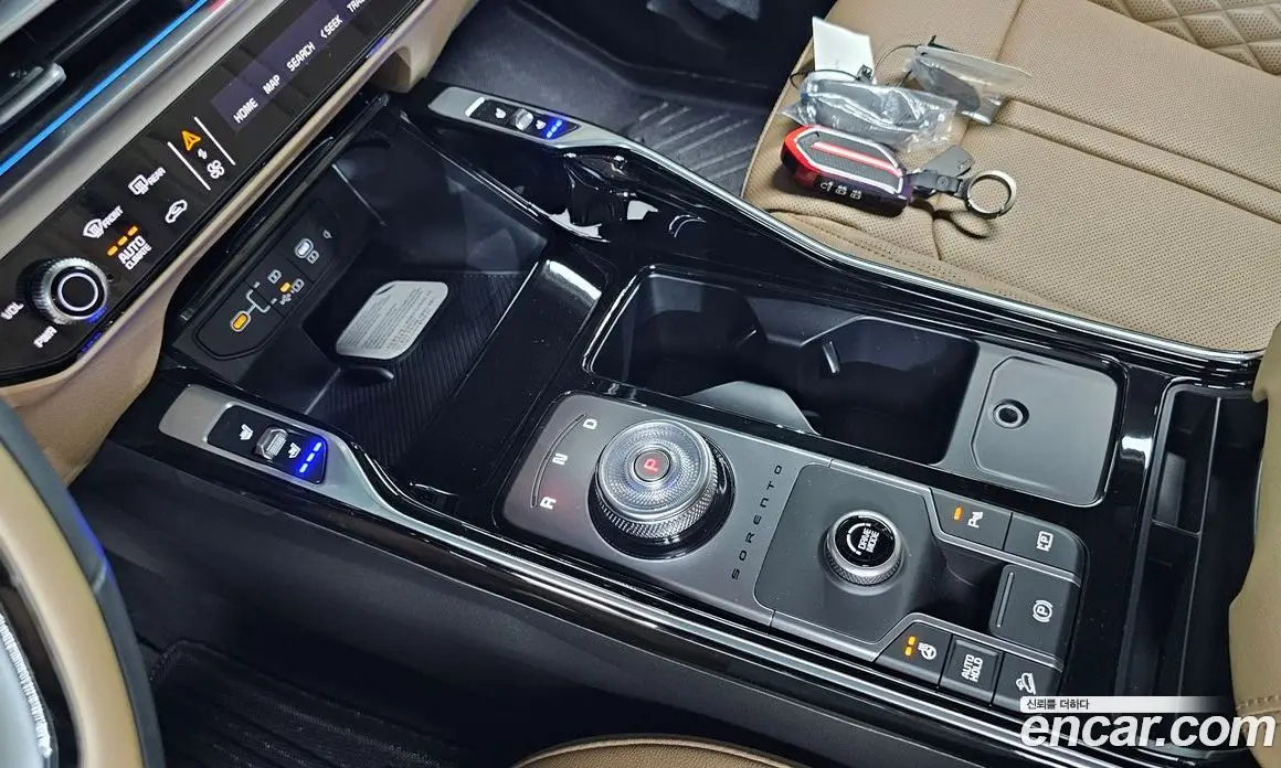 Kia Sorento 2025 1.6 автомат (гидро), фото 12 Kia Sorento 2025 1.6 автомат (гидро), фото 12